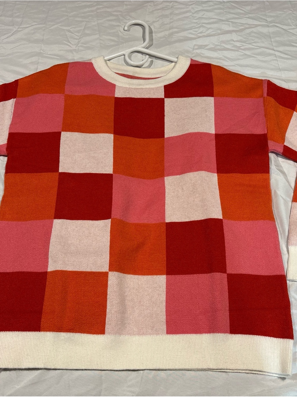 Women's Checkboard Crew Neck Sweater - Pink & Red